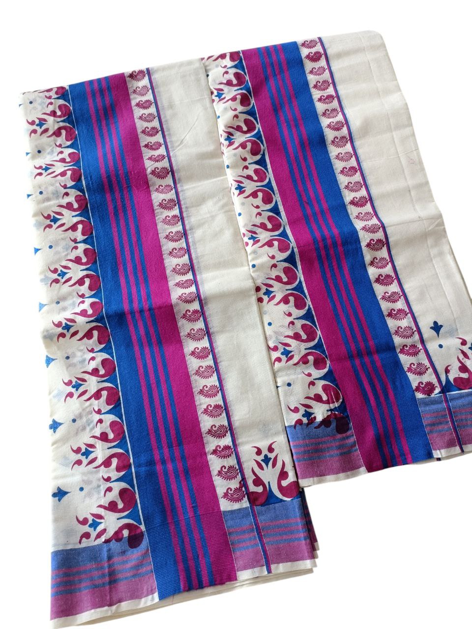 Womens Kerala Traditional Kuthampully Set Mundu with Printed Designs