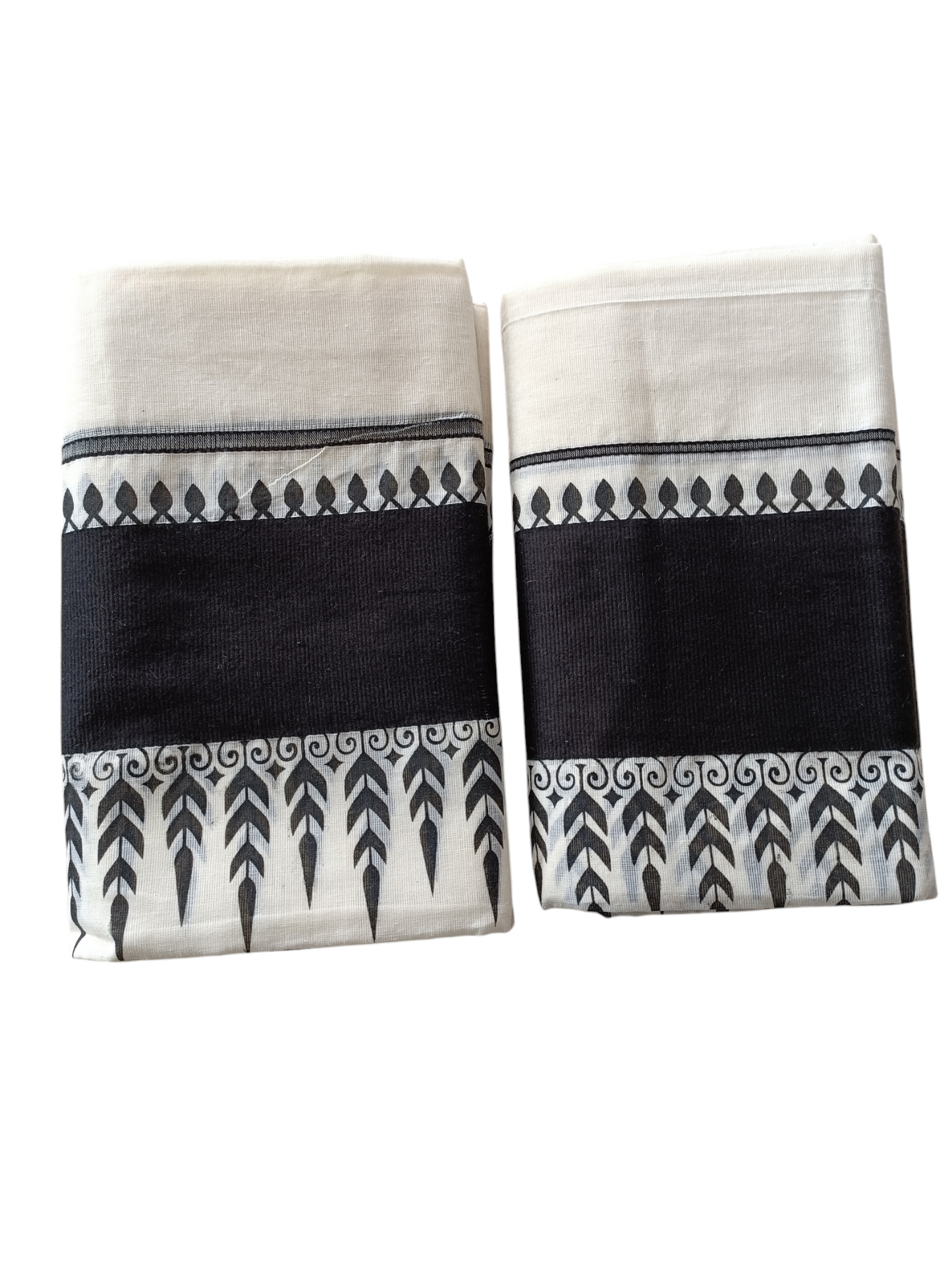 Womens Kerala Traditional Kuthampully Set Mundu with Printed Designs